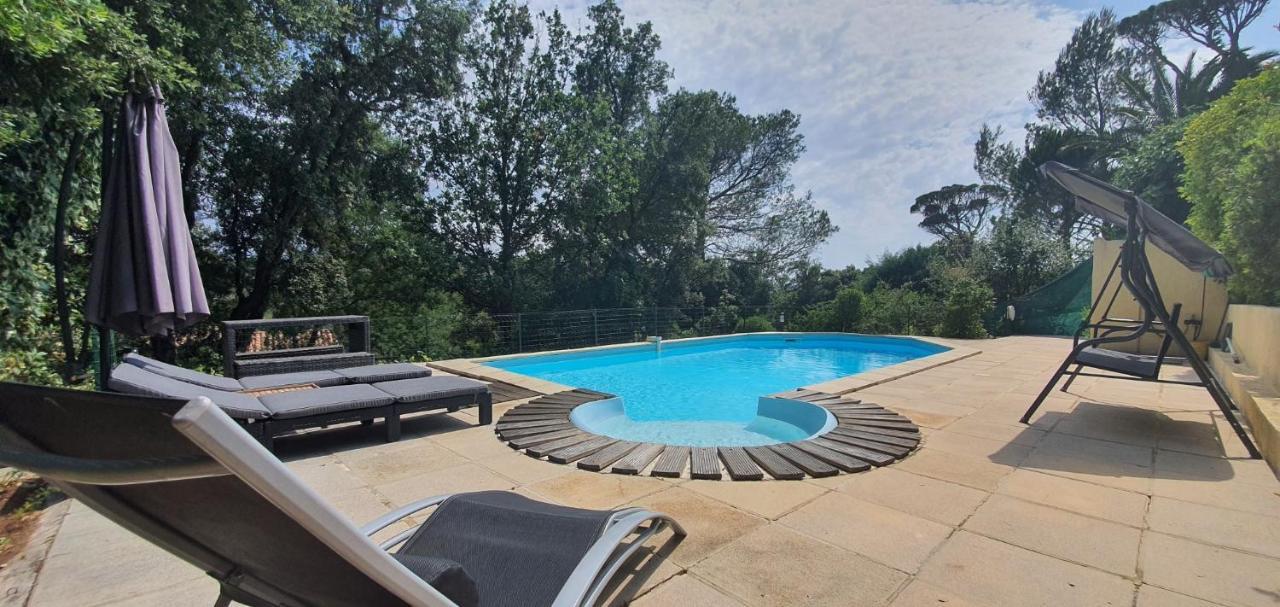 Saint Raphael - Appartement Dans Villa Au Calme A Valescure Y- Prix Inchanges Екстериор снимка